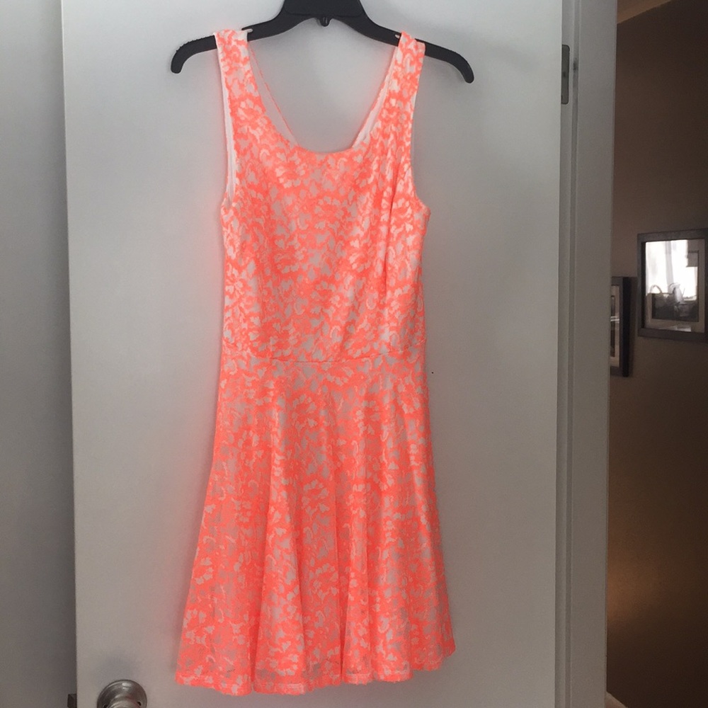 Guess cutout lace dress